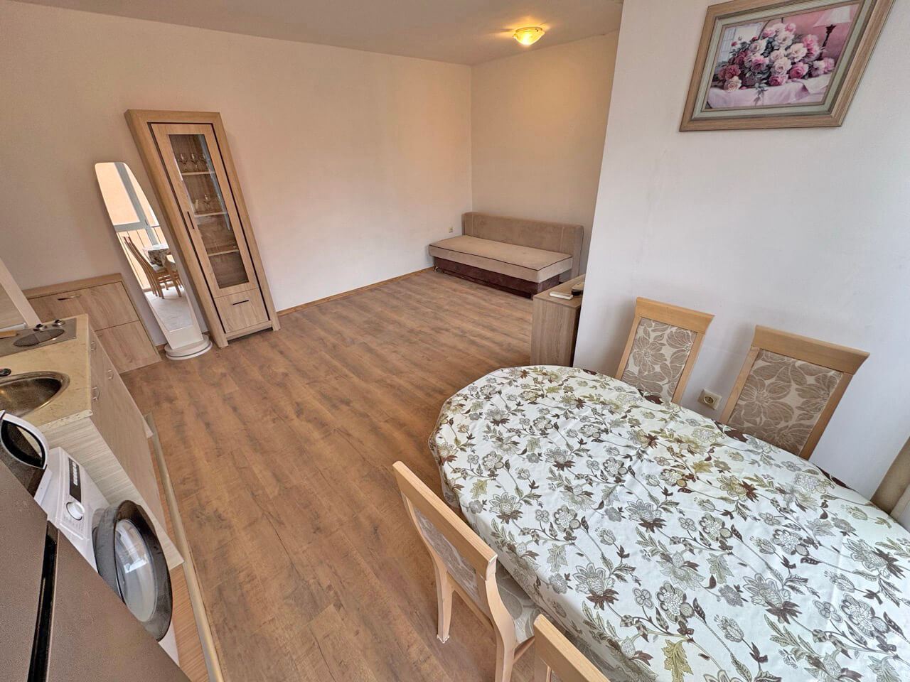 Mieszkanie z jedną sypialnią z widokiem na basen w prestiżowym kompleksie w Słonecznym Brzegu