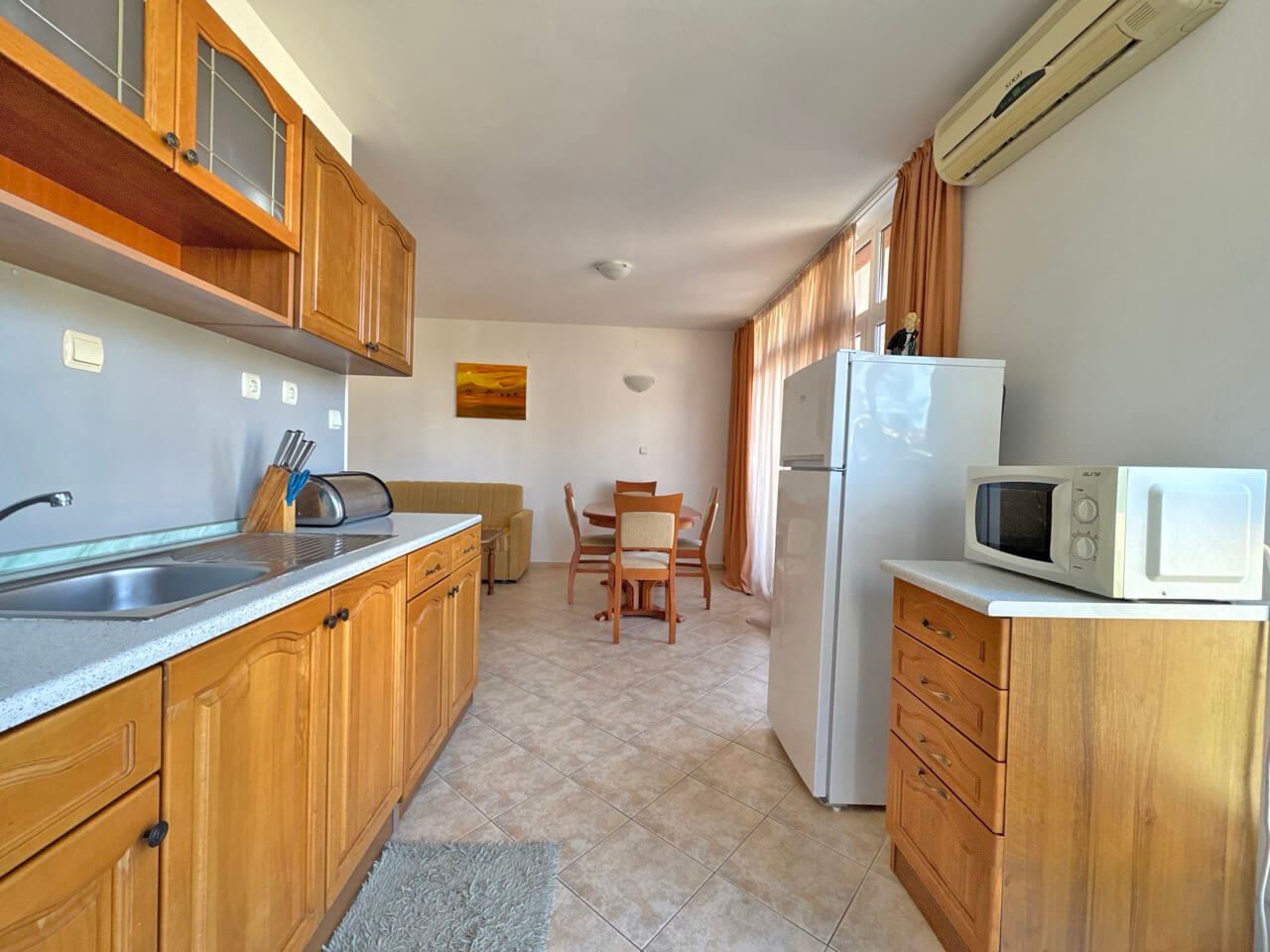 Umeblowany apartament z widokiem na basen w spokojnej, zielonej okolicy Słonecznego Brzegu
