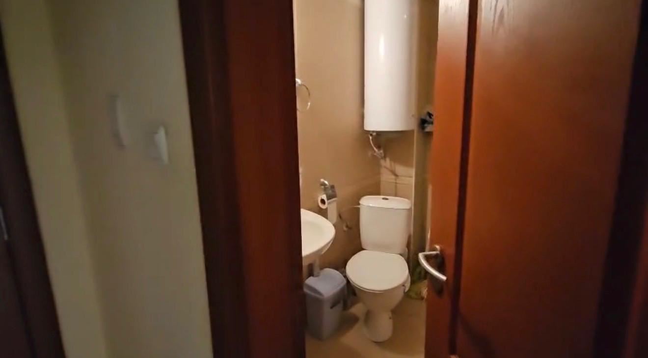 Apartament z dwiema sypialniami o doskonałej powierzchni i niskiej opłacie za utrzymanie w Słonecznym Brzegu