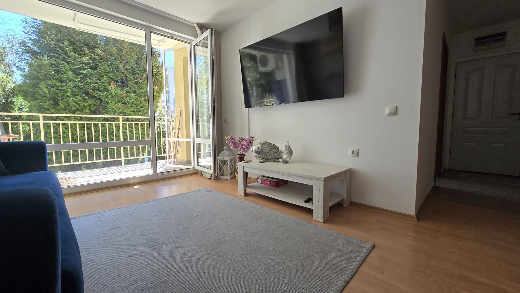 Stylowy apartament z jedną sypialnią w elitarnym kompleksie w Świętym Własie – komfort, spokój i całoroczna wygoda