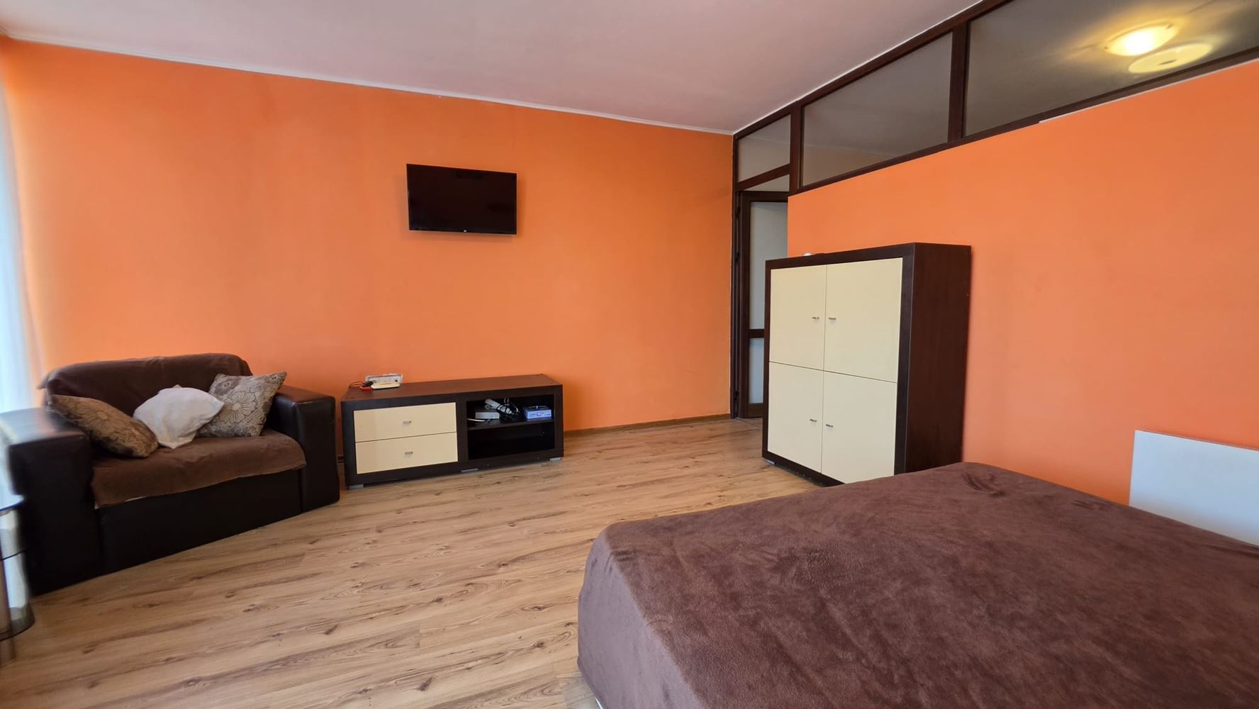 Apartament z jedną sypialnią i widokiem na morze w Sveti Vlas – 200 metrów od plaży