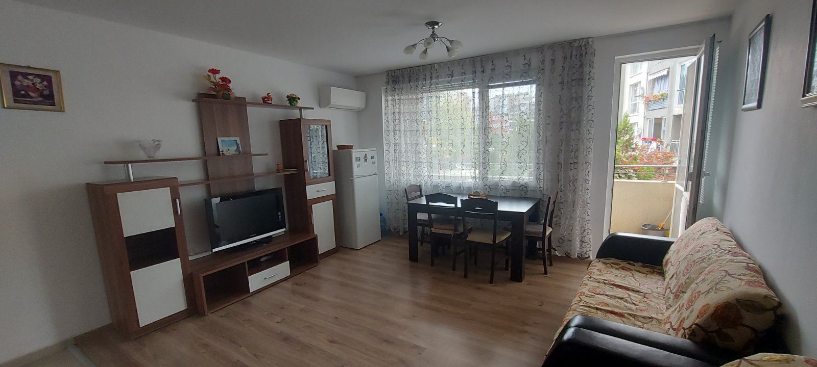 Apartament z jedną sypialnią w Sveti Vlas, z niską opłatą za utrzymanie i udogodnieniami do całorocznego użytkowania