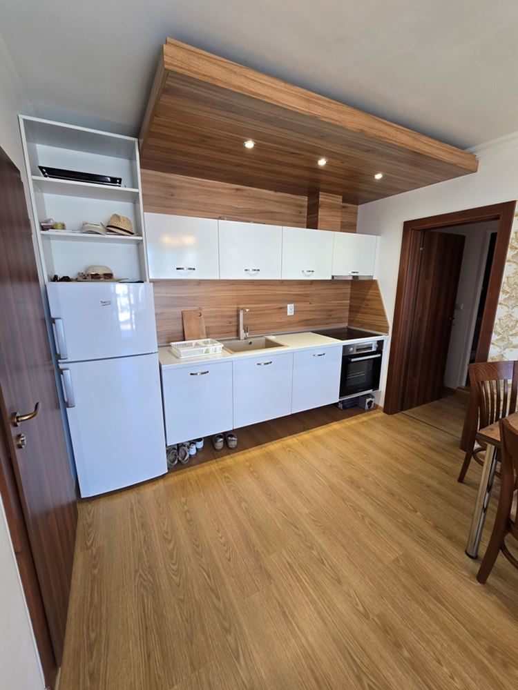Słoneczny Brzeg - W pełni umeblowany apartament z dwoma balkonami i imponującą infrastrukturą SPA