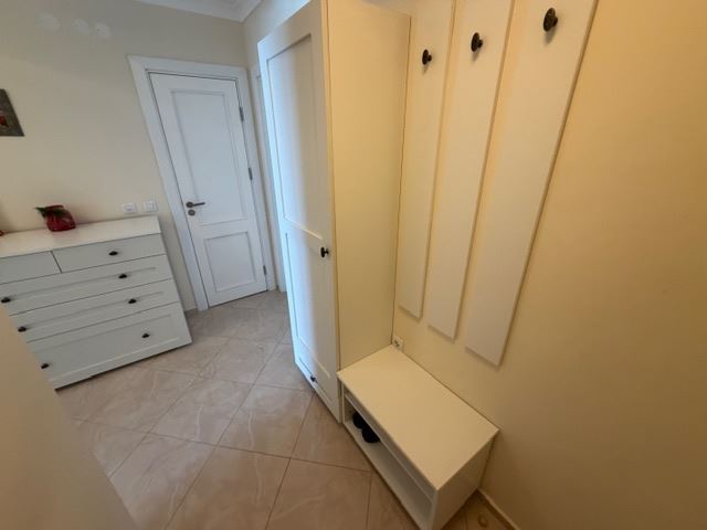 Frontowy widok na morze w pierwszej linii brzegowej – apartament z dwiema sypialniami w Świętym Własie o wyjątkowej lokalizacji