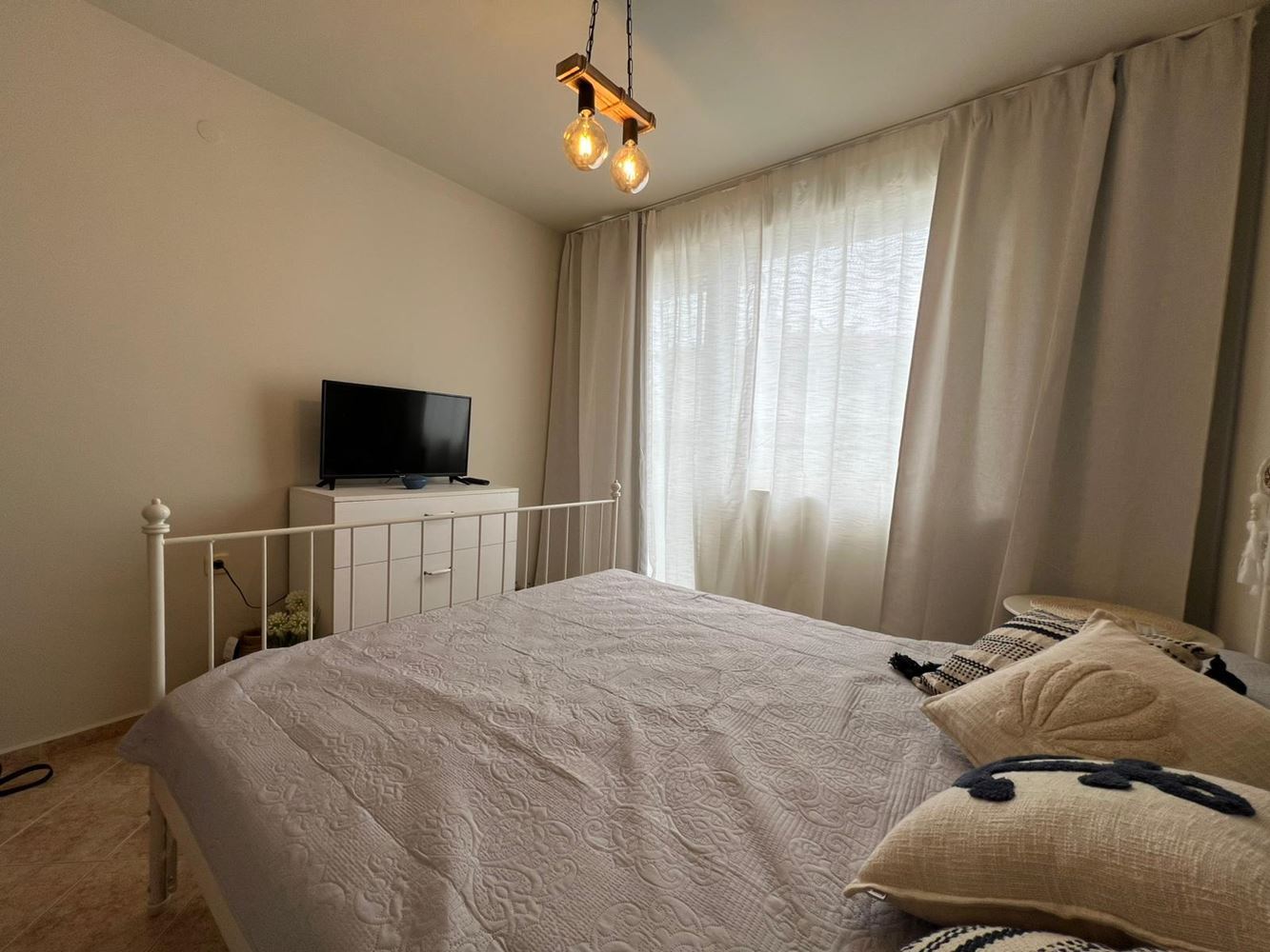 Sozopol – mieszkanie dwupokojowe w absolutnej pierwszej linii brzegowej przy plaży Harmani