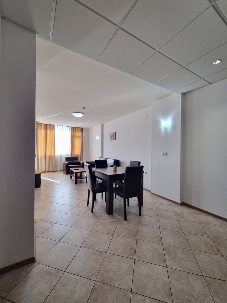 Przestronny apartament z jedną sypialnią 200 metrów od plaży w Słonecznym Brzegu