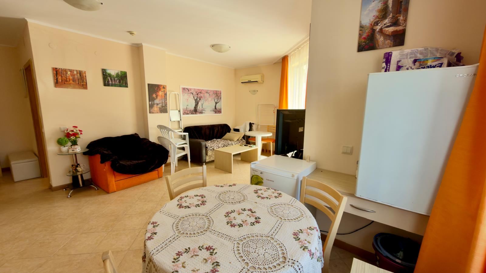 Przestronny apartament z dwiema sypialniami w luksusowym kompleksie w Słonecznym Brzegu