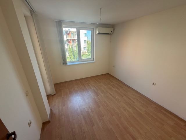 Przestronne mieszkanie z jedną sypialnią w zielonej oazie w Słonecznym Brzegu – idealne na wakacje i inwestycję