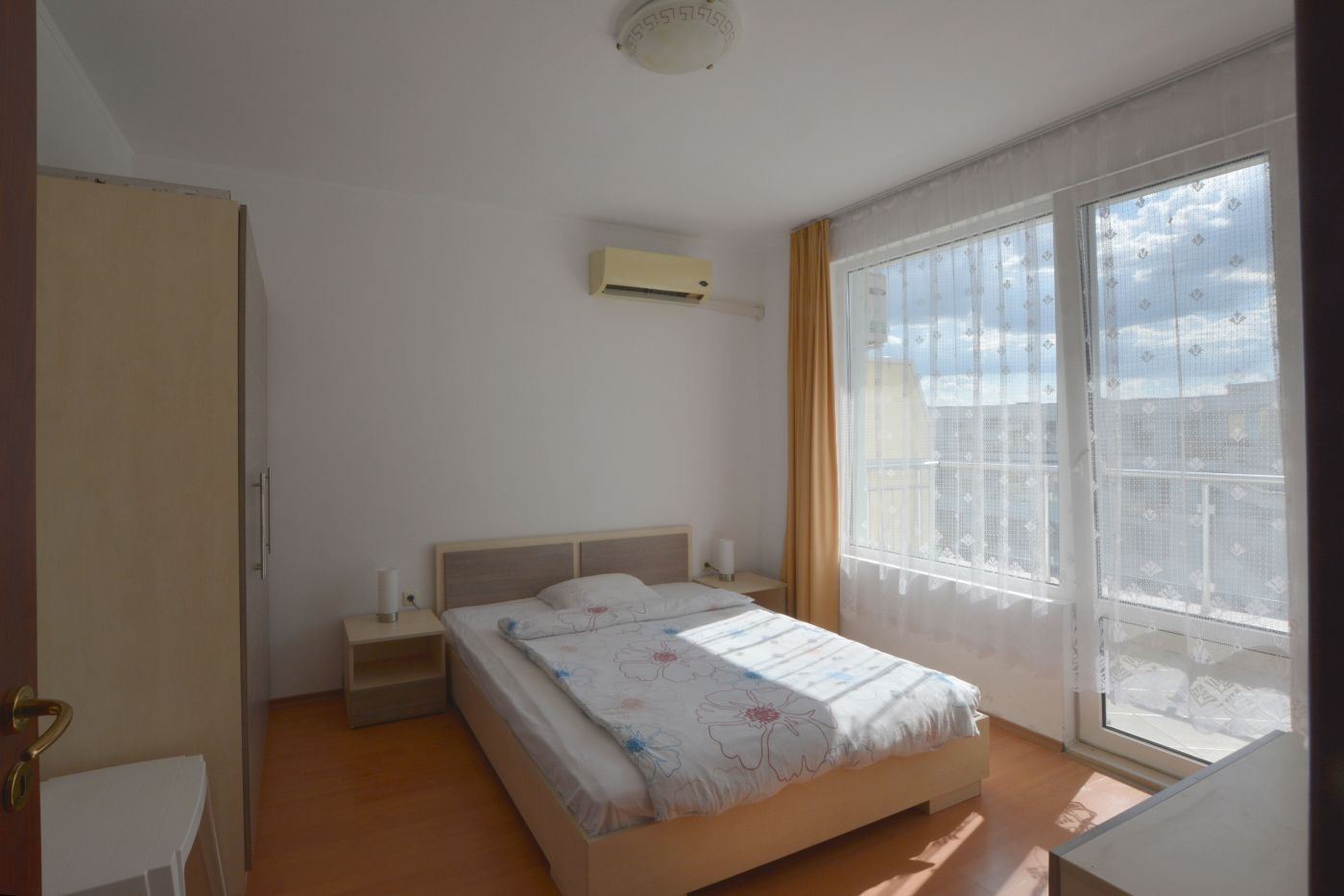 Apartament z jedną sypialnią 100 metrów od plaży w Słonecznym Brzegu – doskonała lokalizacja i świetna inwestycja