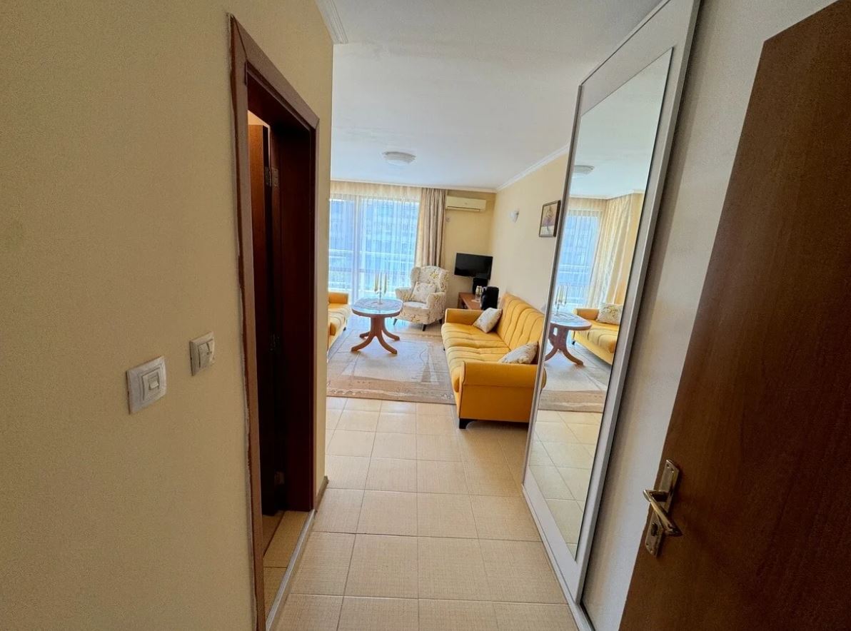 Przestronny apartament z dwiema sypialniami w Słonecznym Brzegu – komfort, spokój i przyjemna okolica