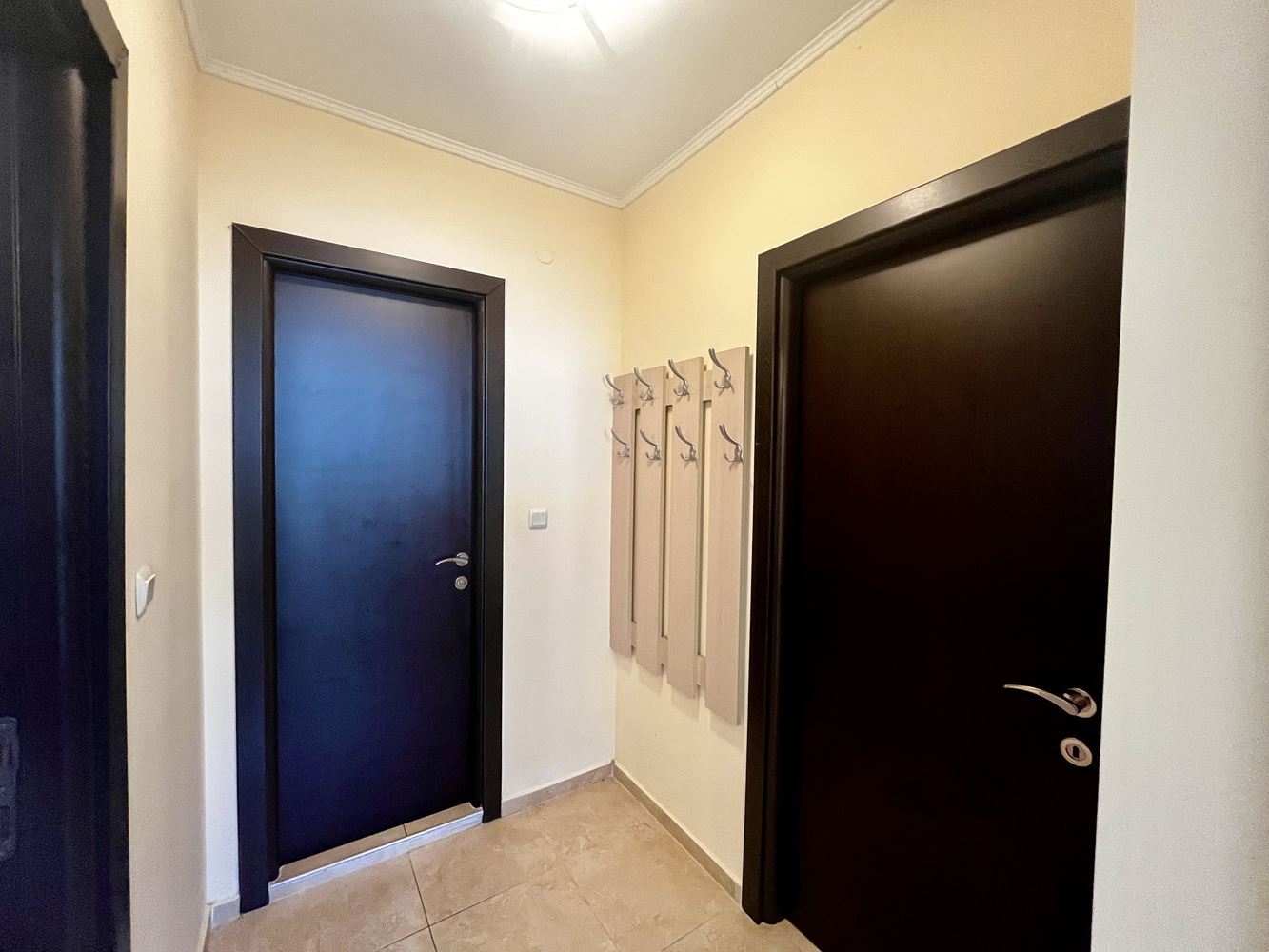 Przestronny apartament z dwiema sypialniami w Nesebyrze – w pełni umeblowany i gotowy do zamieszkania