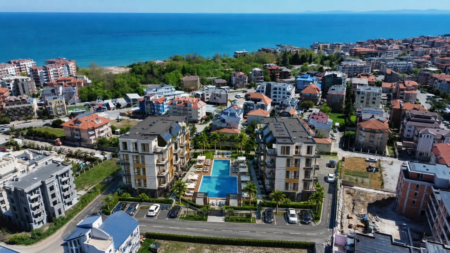 Nowy apartament z jedną sypialnią w stylowym kompleksie z basenem, 500 m od plaży w Rawdzie