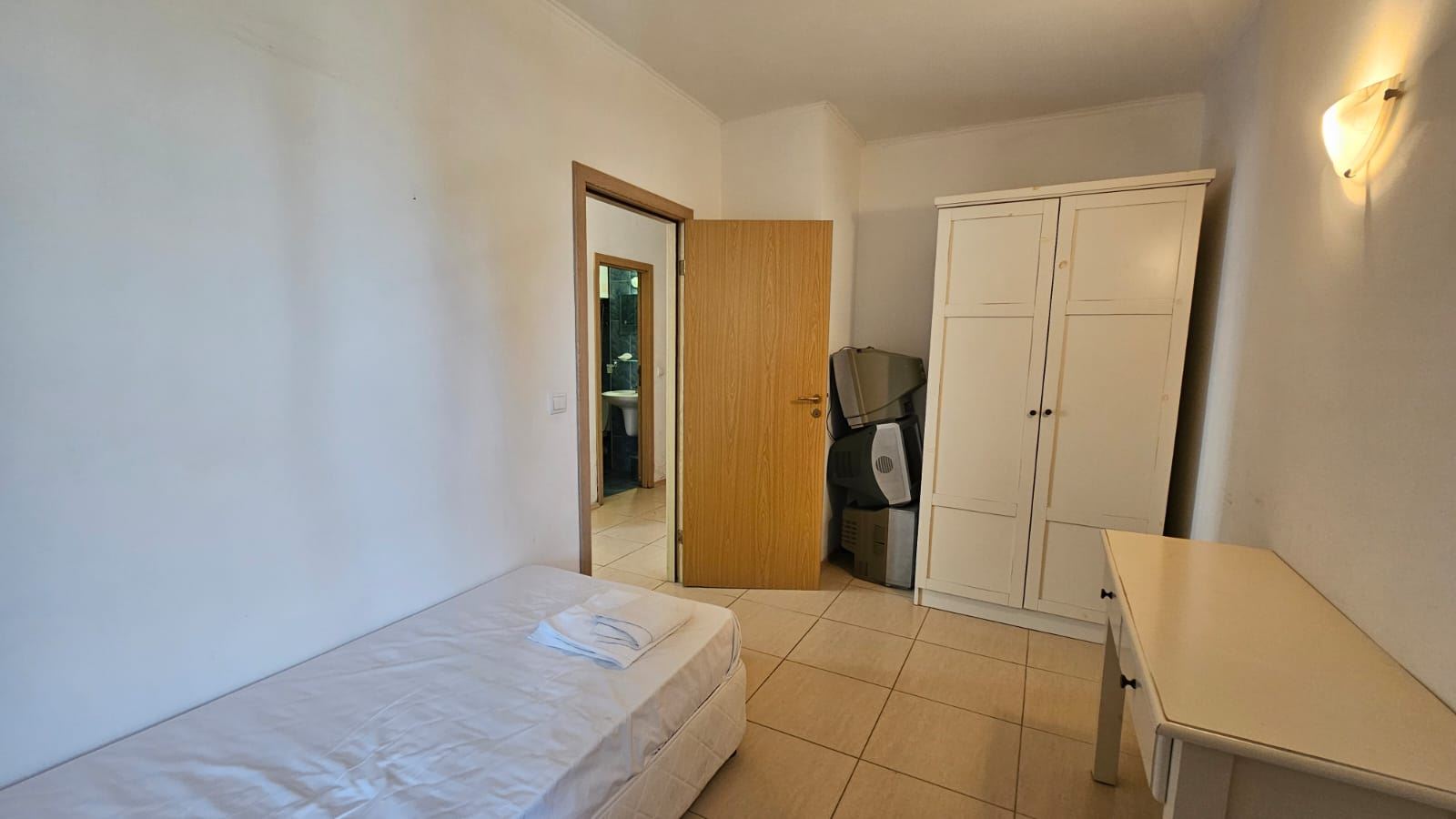 Apartament z dwiema sypialniami bez opłaty za utrzymanie, tuż obok supermarketu