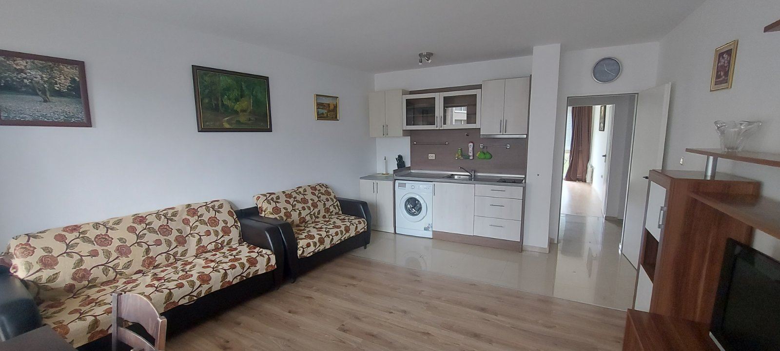 Apartament z jedną sypialnią w Sveti Vlas, z niską opłatą za utrzymanie i udogodnieniami do całorocznego użytkowania