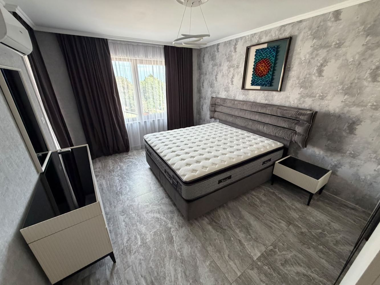 Luksusowy apartament z jedną sypialnią i widokiem na morze w Nesebyrze – styl i komfort w pierwszej linii brzegowej