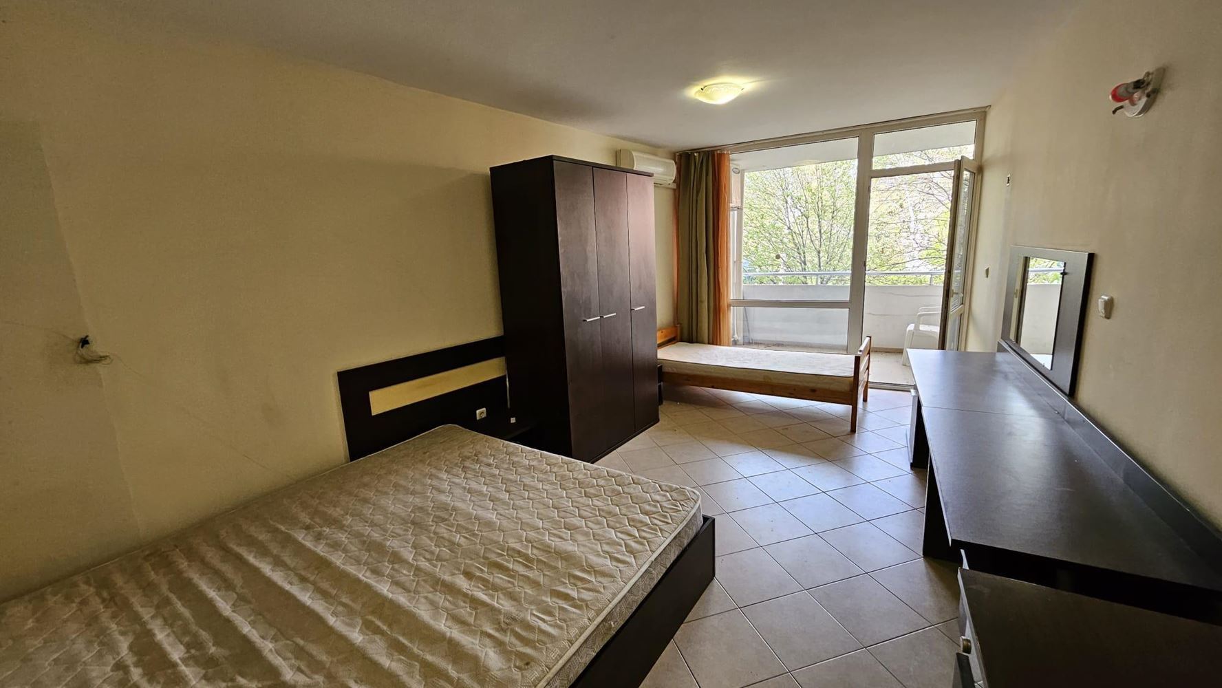 Przestronna kawalerka w Słonecznym Brzegu – doskonała inwestycja w sercu kurortu