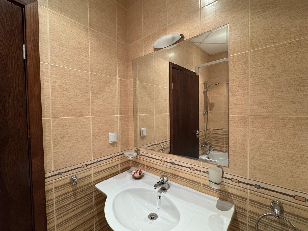Apartament z jedną sypialnią i widokiem na basen – tylko 300 m od morza w Słonecznym Brzegu
