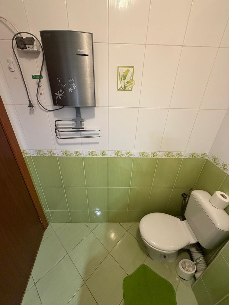 Przytulny apartament z jedną sypialnią w Sarafowie – prywatne wejście, bez opłaty za utrzymanie, idealny do całorocznego zamieszkania