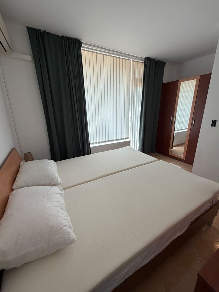 Apartament z jedną sypialnią i widokiem na morze w Sweti Własie, rejon Intsaraki – przytulność i spokój nad morzem