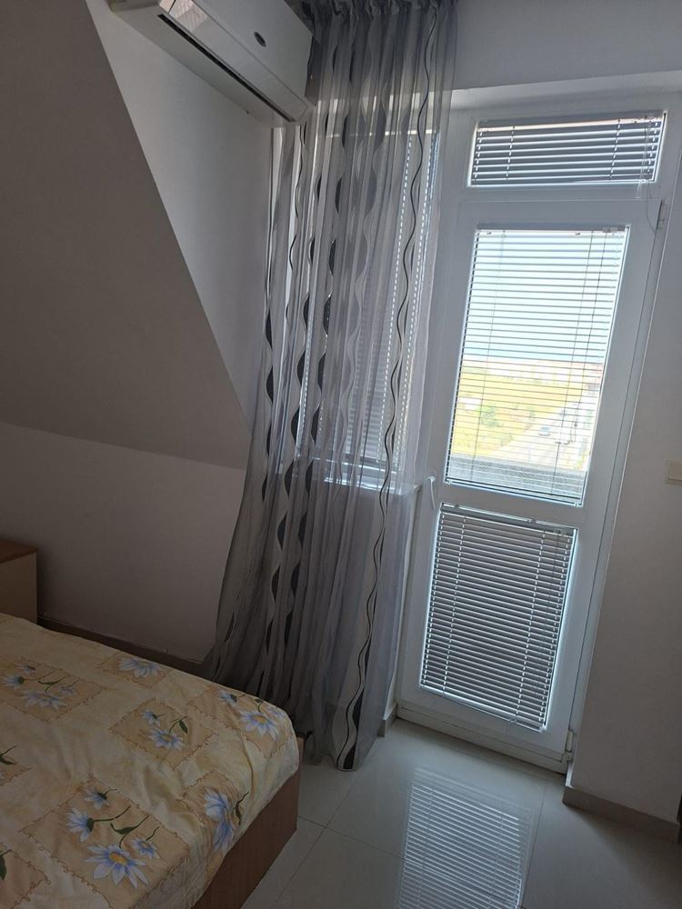 Panoramiczny apartament z jedną sypialnią i widokiem na morze w Rawdzie – gotowy do zamieszkania