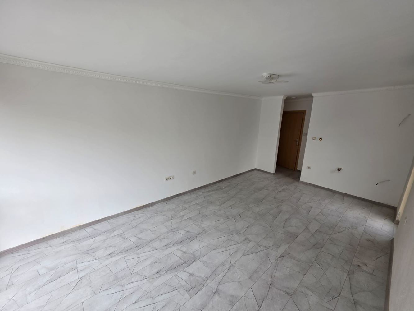 Wyremontowana kawalerka w centrum Słonecznego Brzegu – kilka minut od plaży