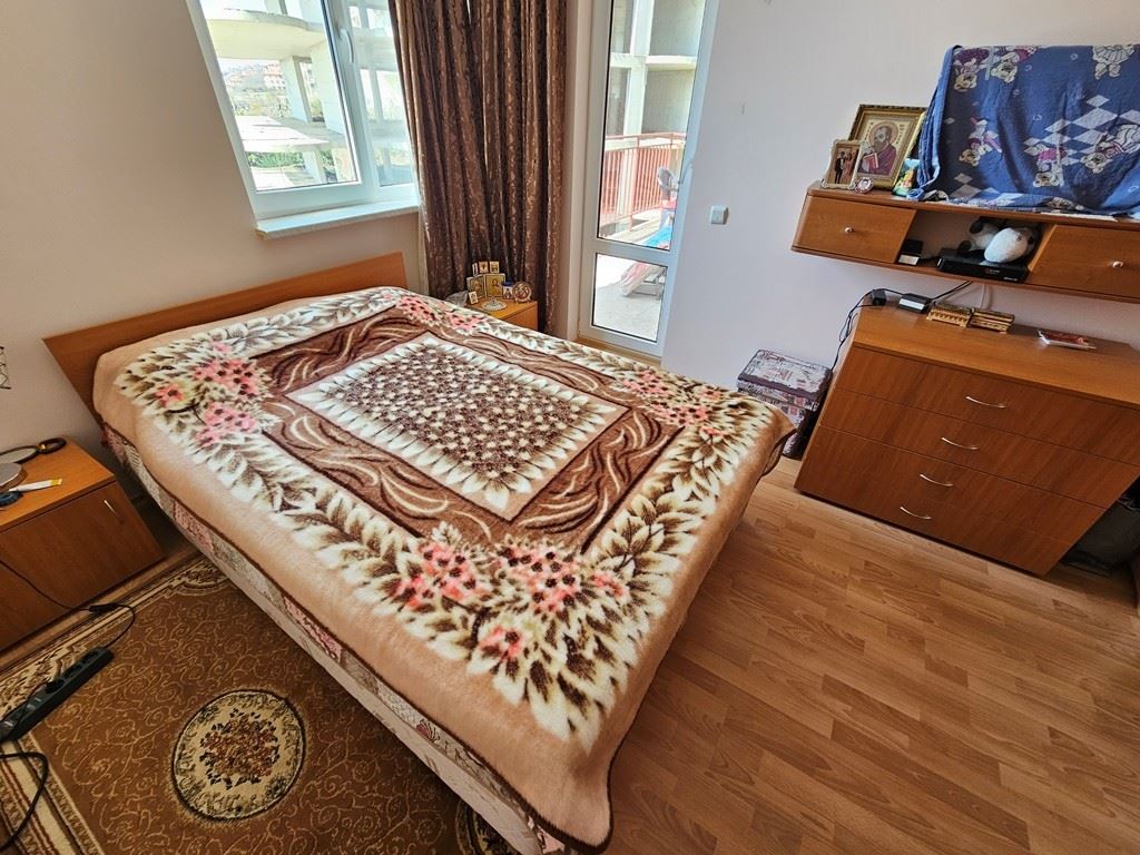 Sveti Vlas, pierwsza linia morza – panoramiczne mieszkanie z jedną sypialnią z widokiem na morze z każdego pokoju