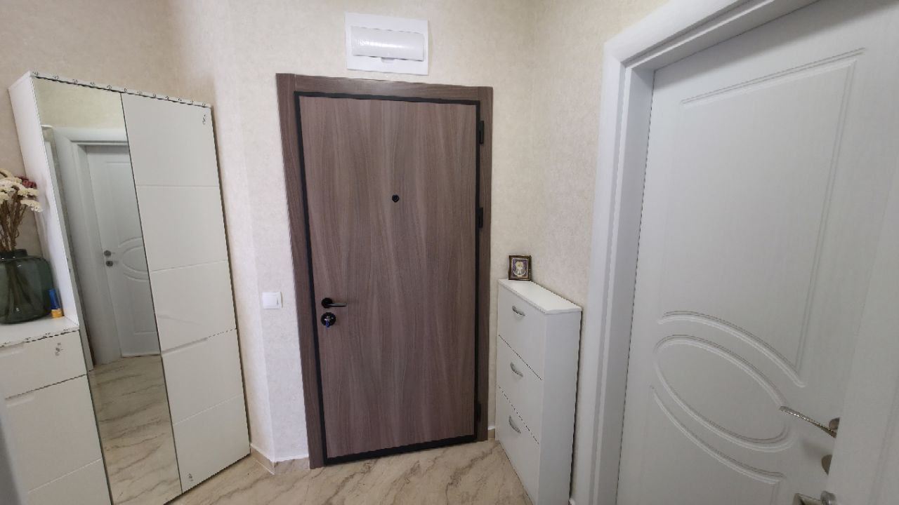 Mieszkanie z dwiema sypialniami i dużym panoramicznym tarasem w stylowym kompleksie w Słonecznym Brzegu