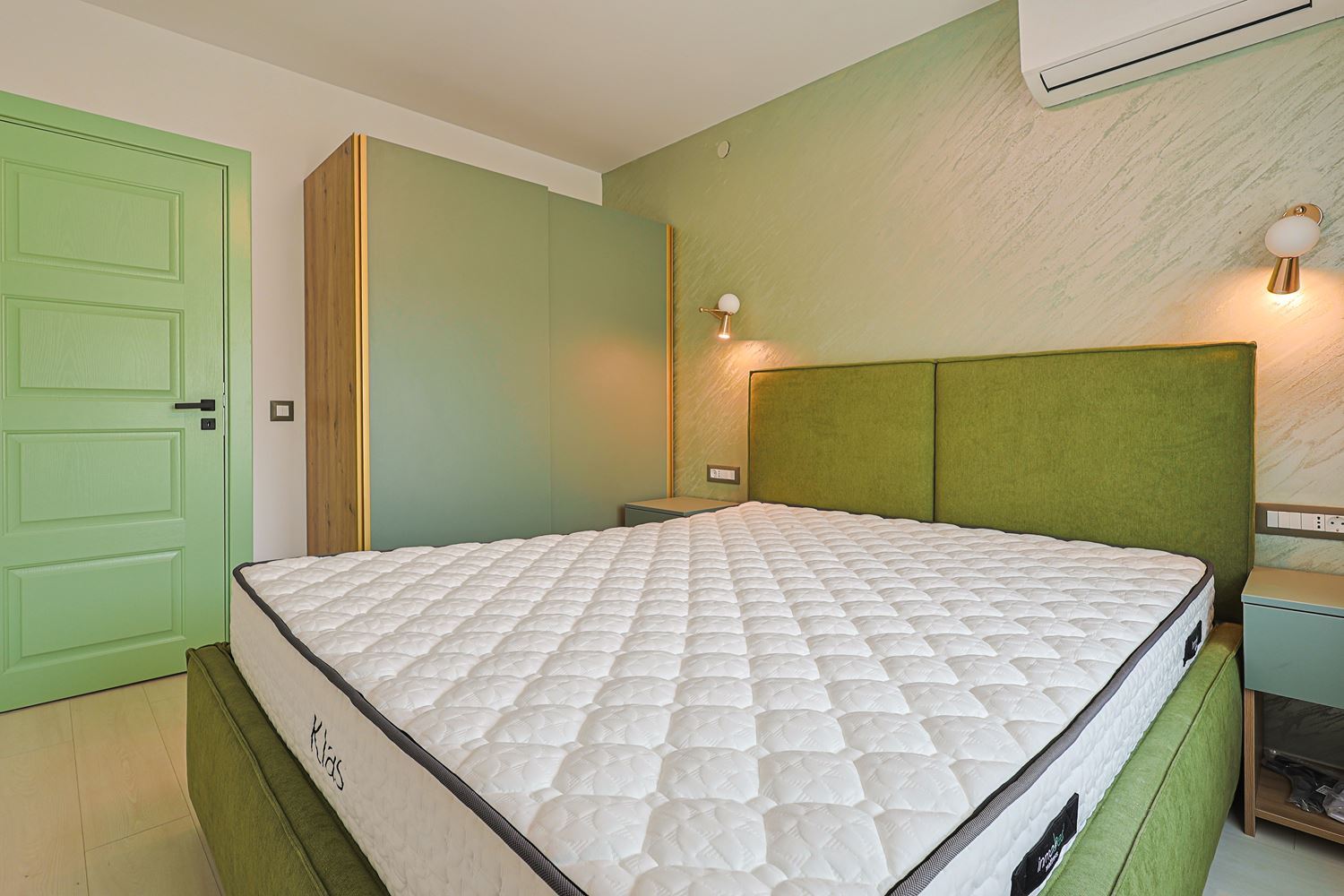 Apartament z dwiema sypialniami i panoramicznym widokiem na morze w spokojnym, zielonym kompleksie w Słonecznym Brzegu