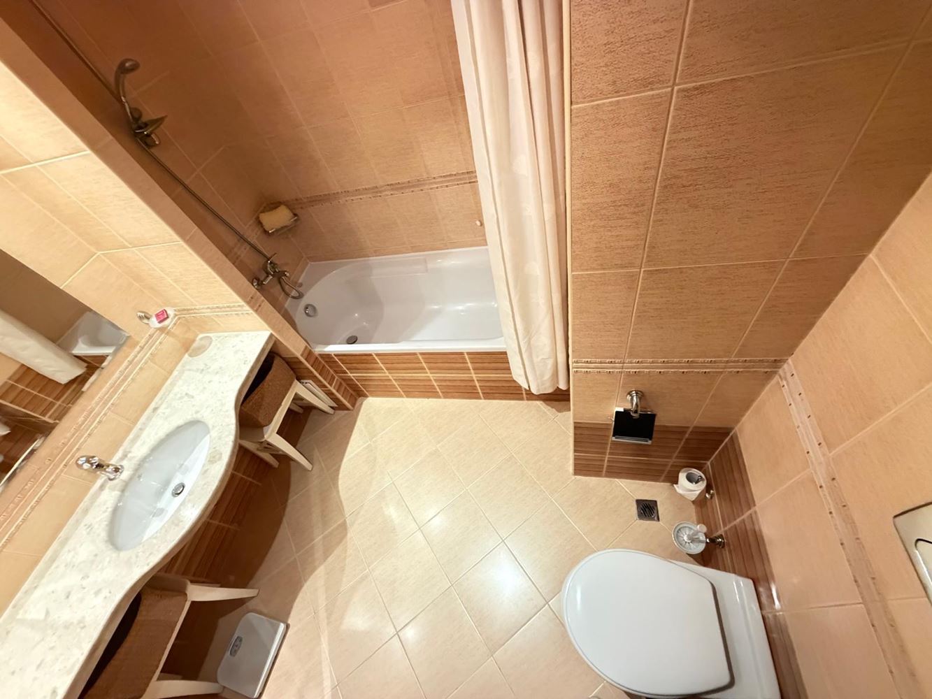 Apartament z jedną sypialnią z bezpośrednim wyjściem do basenu w Słonecznym Brzegu – luksus, przestrzeń i najwyższej klasy udogodnienia