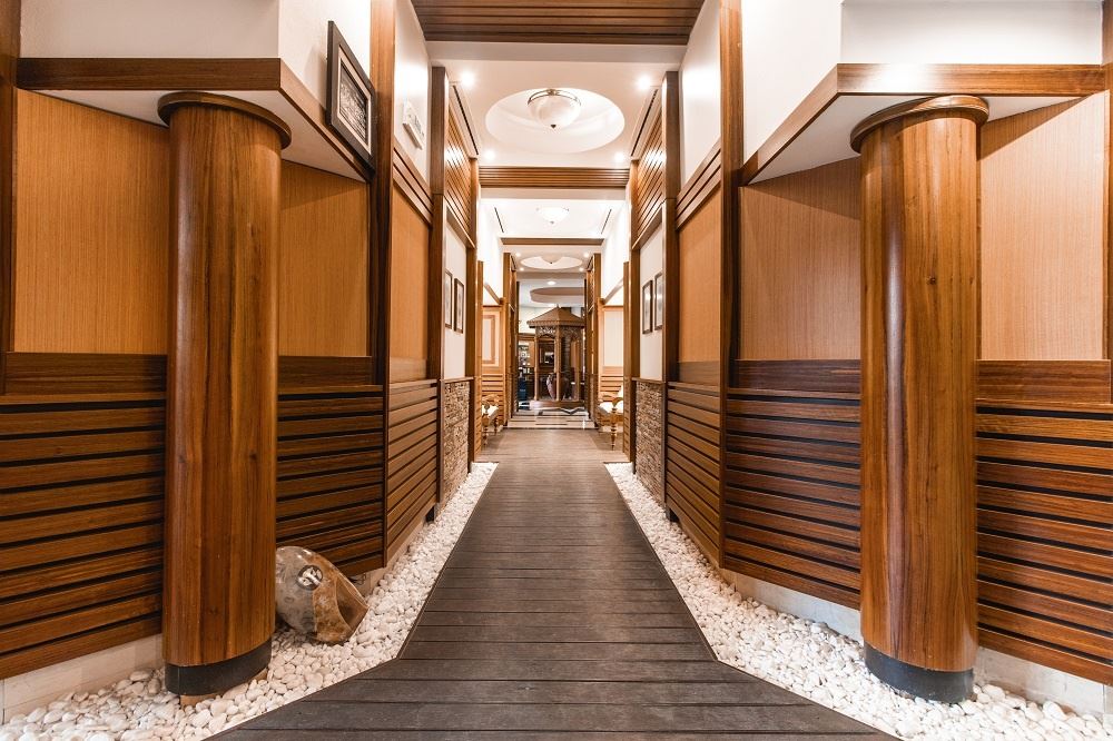 Wysoki standard i różnorodne udogodnienia – Doskonałe dwupokojowe mieszkanie w luksusowym kompleksie przy plaży w Ravda