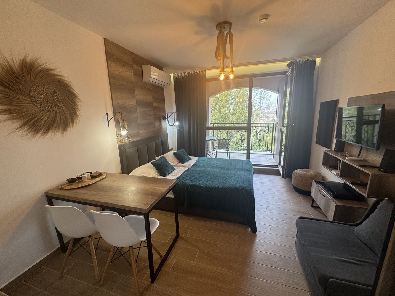 Eleganckie studio w luksusowym kompleksie w sercu Słonecznego Brzegu – komfort, styl i prestiż
