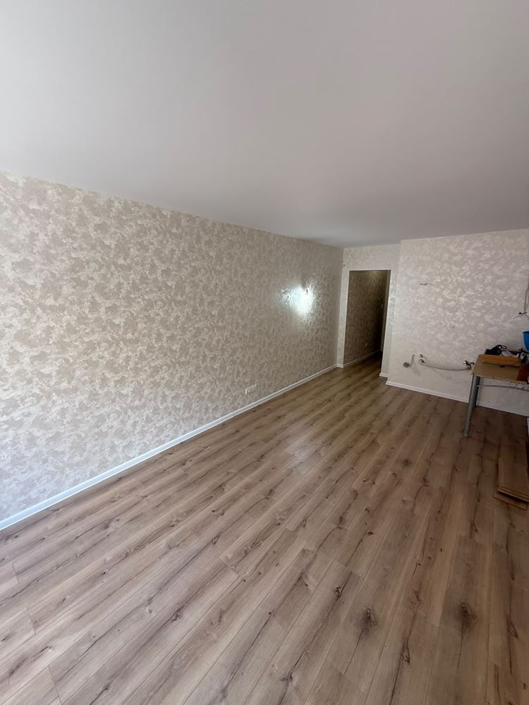 Studio w Sveti Vlas z dużym tarasem i doskonałą lokalizacją – idealne na wypoczynek lub inwestycję