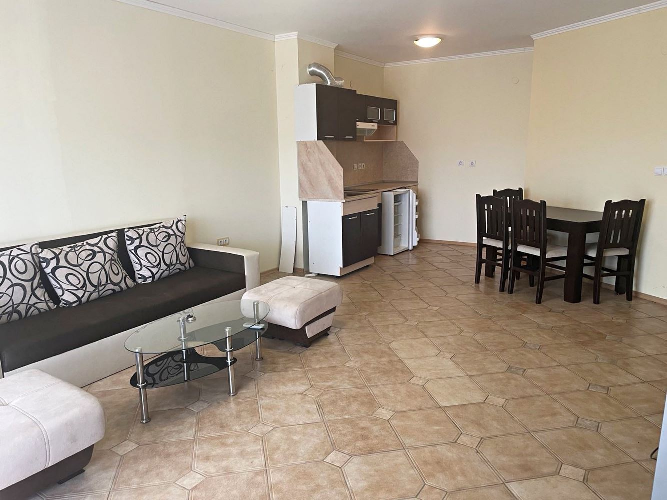 Przestronny apartament z panoramicznym widokiem i dwiema sypialniami w Słonecznym Brzegu