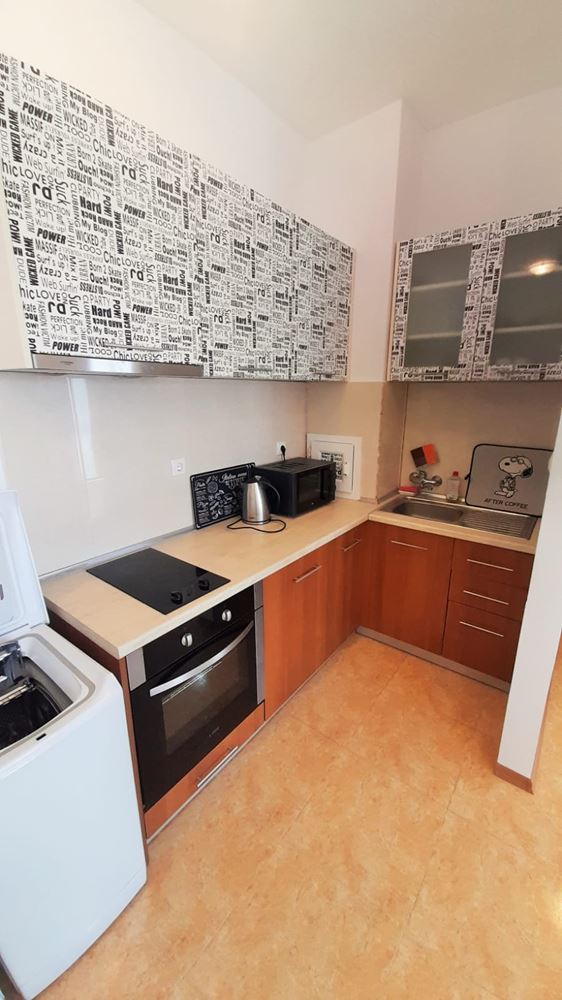 Przestronne mieszkanie z jedną sypialnią w Słonecznym Brzegu – zaledwie 300 m od plaży