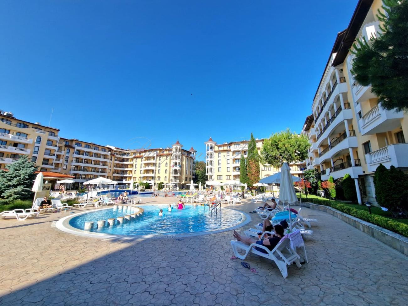 Apartament z jedną sypialnią i panoramicznym widokiem w Słonecznym Brzegu