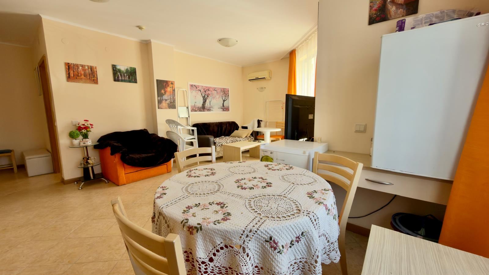 Przestronny apartament z dwiema sypialniami w luksusowym kompleksie w Słonecznym Brzegu