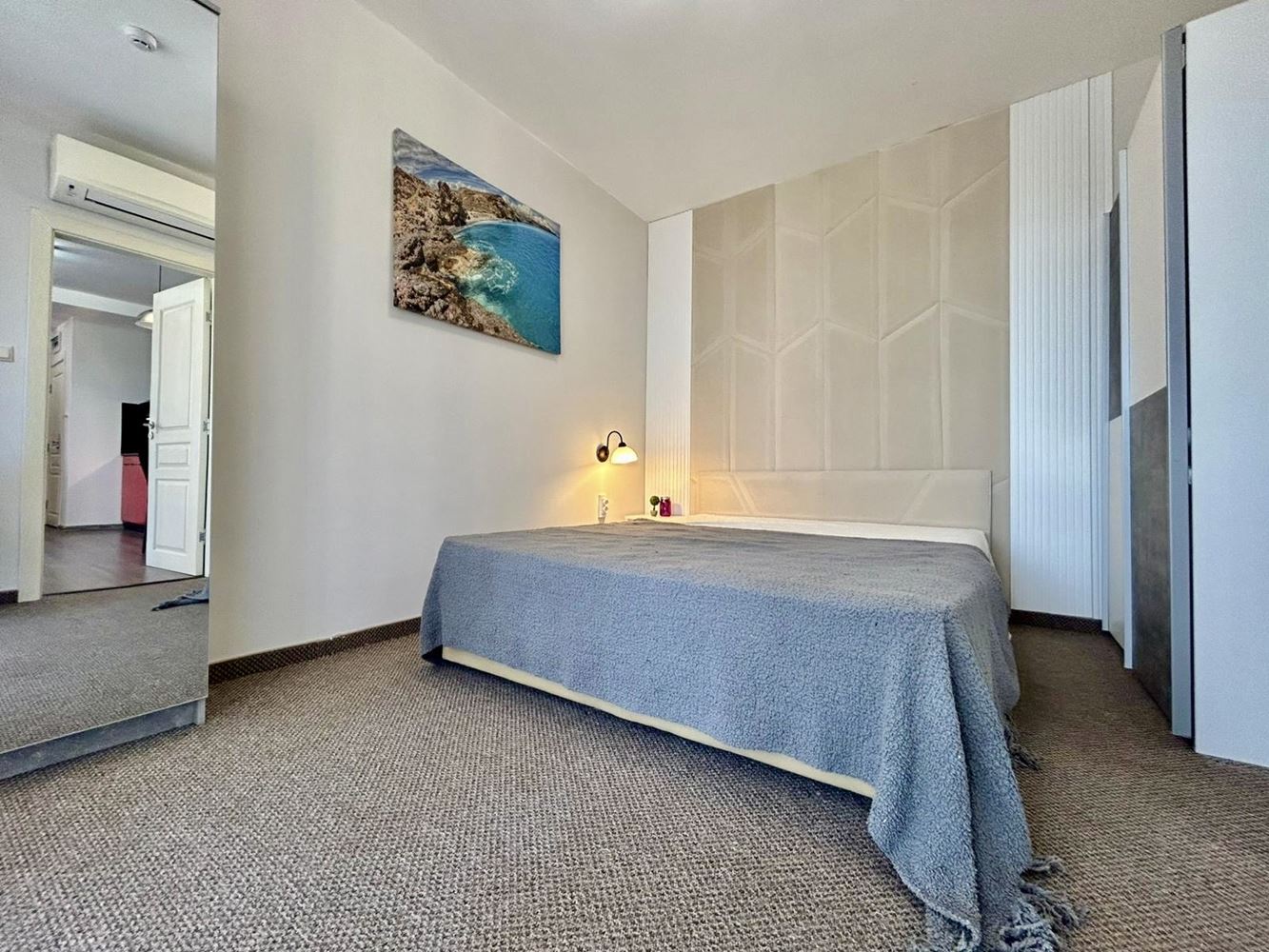 Apartament z jedną sypialnią i dwoma przestronnymi tarasami w Słonecznym Brzegu – w pełni umeblowany i gotowy do użytkowania