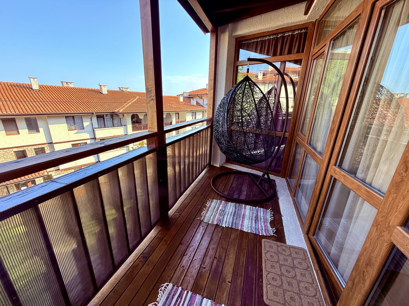 Apartament w pierwszej linii w Sveti Vlas – stylowa nieruchomość przy plaży i marinie jachtowej „Marina Dinevi”