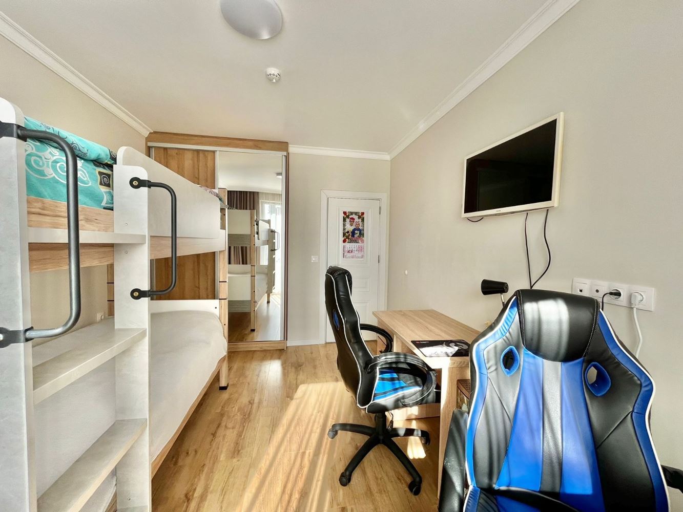 Dwupoziomowy apartament z dwiema sypialniami w centrum Rawdy – luksus, komfort i doskonała lokalizacja blisko morza