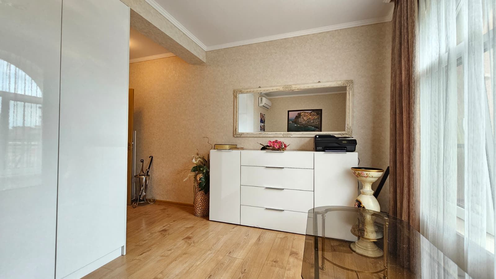 Przestronny penthouse z panoramicznym tarasem i sauną w nowoczesnym kompleksie mieszkaniowym w Słoneczny Brzeg