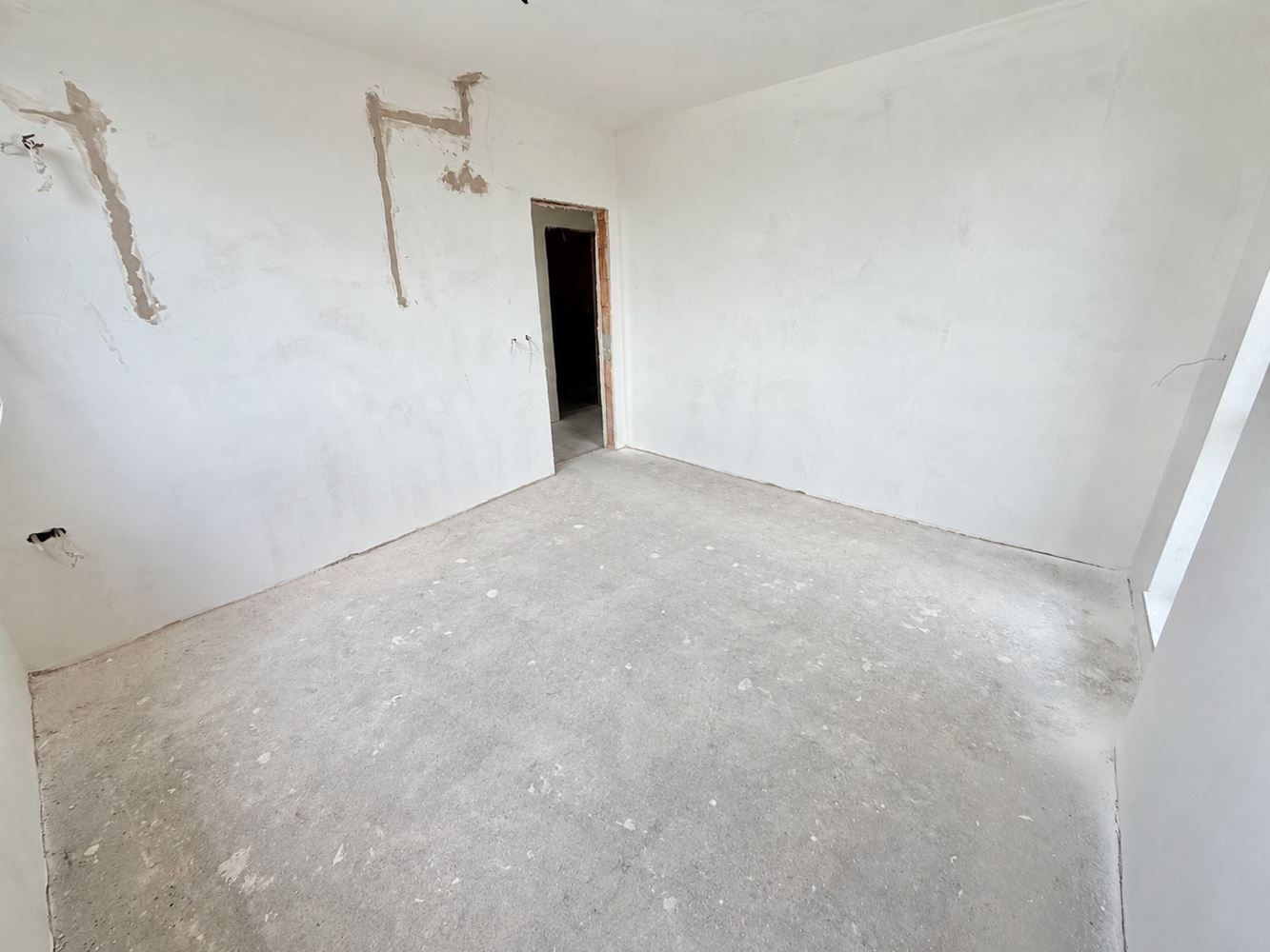 Nowoczesny apartament z dwiema sypialniami i widokiem na jezioro w Burgas. Z miejscem parkingowym!