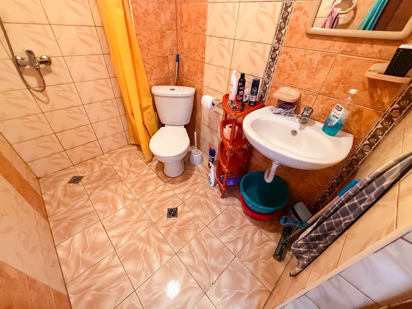 Słoneczny Brzeg: przytulny apartament z jedną sypialnią z niską opłatą za utrzymanie