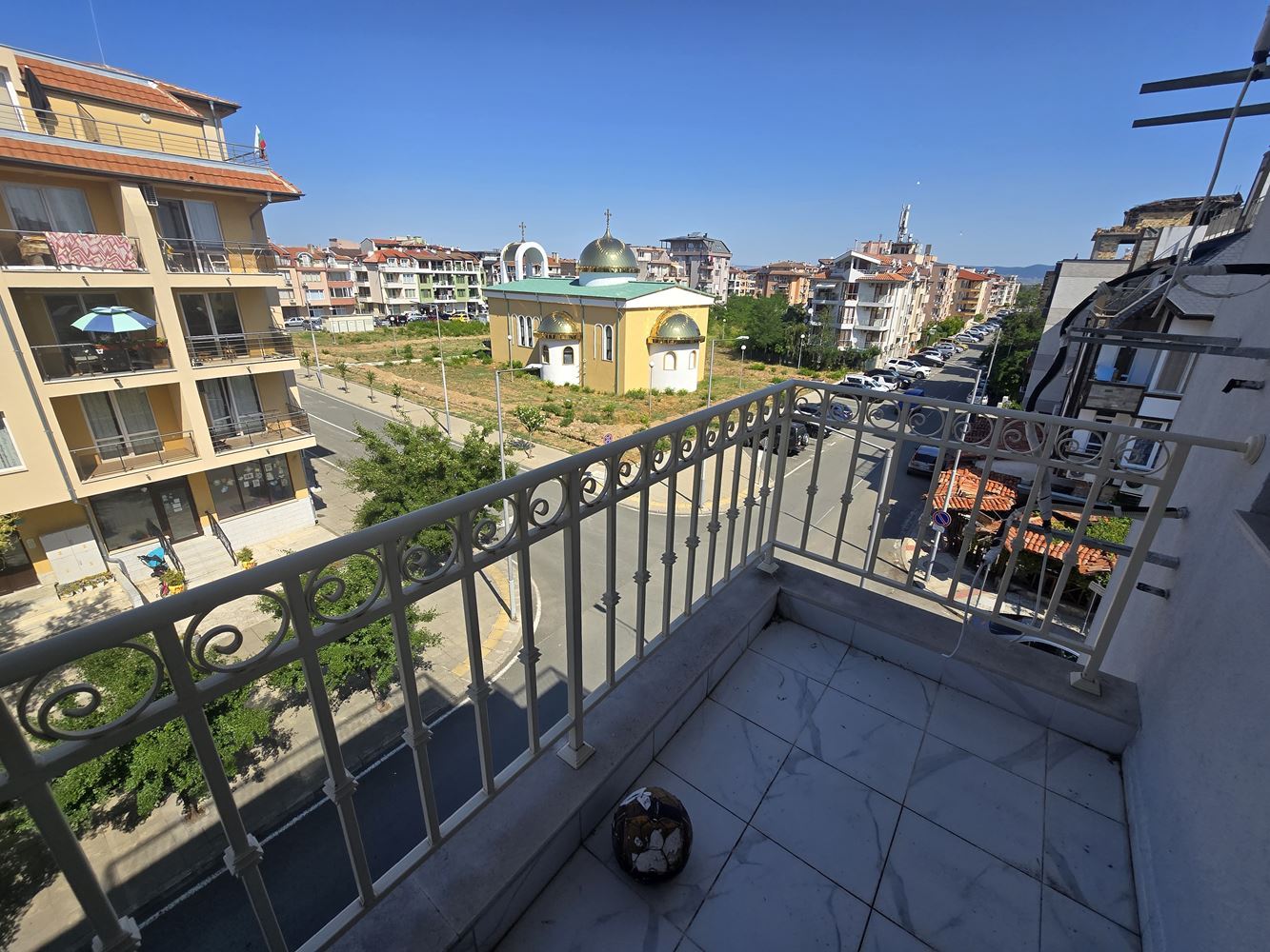 Nesebyr – apartament z dwiema sypialniami w nowym budynku bez opłaty za utrzymanie, z możliwością płatności ratalnej
