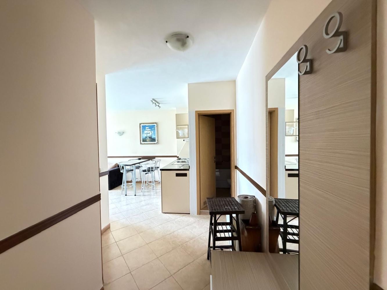 Przestronne mieszkanie z dwiema sypialniami z bezpośrednim dostępem do prywatnego ogrodu w Słonecznym Brzegu – komfort, luksus i przytulność