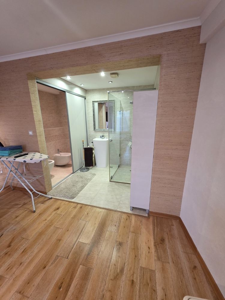 Nessebar: luksusowe mieszkanie z dwiema sypialniami i panoramicznym widokiem na morze – 183 m² przestrzeni, komfortu i stylu