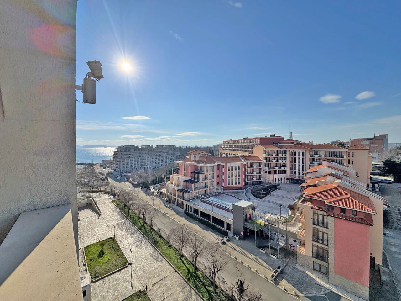 Ekskluzywny apartament z jedną sypialnią w pierwszej linii brzegowej w Pomorie – luksus, prestiż i inwestycja z natychmiastowym zwrotem