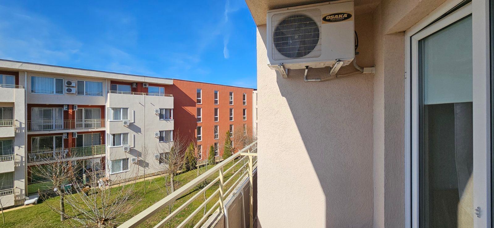  Stylowe studio z tarasem i doskonałymi udogodnieniami w Słonecznym Brzegu