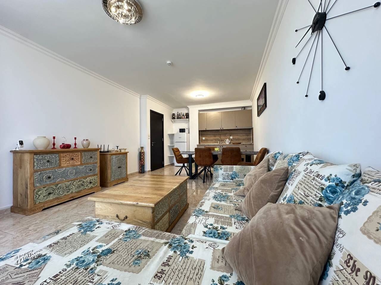 Apartament z dwiema sypialniami i widokiem na morze, 200 m od plaży w Świętym Własie