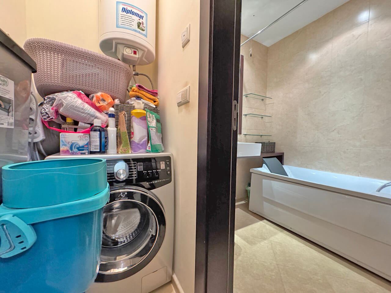 Elegancki apartament z jedną sypialnią na pierwszej linii brzegowej w Sweti Własie z bezpośrednim wyjściem do ogrodu i basenu