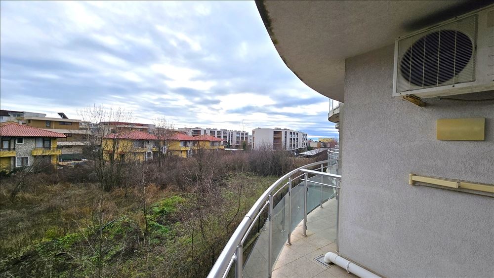 Eleganckie studio w elitarnym kompleksie w Sarafowie – zaledwie kilka kroków od plaży, luksus, SPA i basen tuż przed Tobą